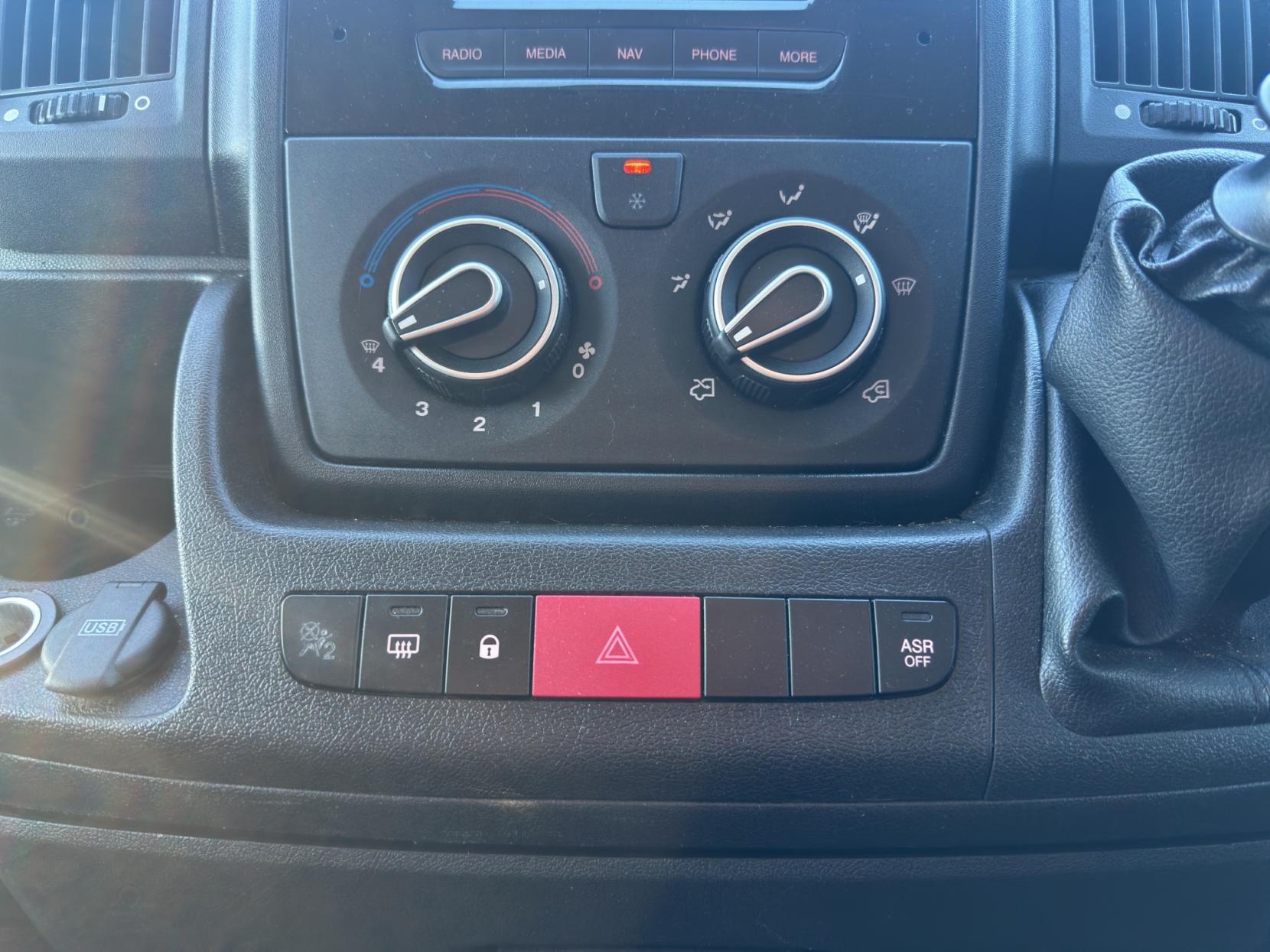 Vauxhall Movano 2.2 CDTi 3500 BiTurbo Dynamic Panel Van 5dr Diesel Manual FWD L3 H2 Euro 6 (s/s) (140 ps)