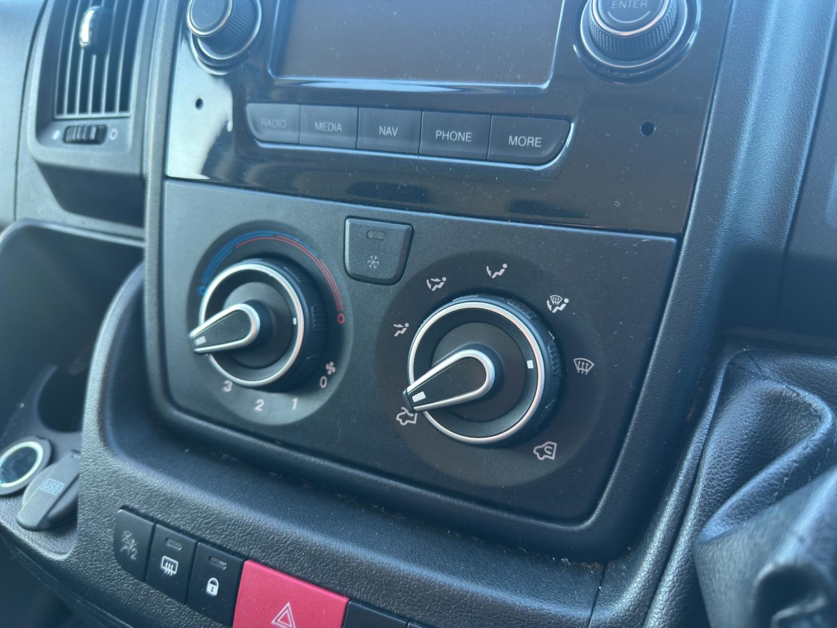 Vauxhall Movano 2.2 CDTi 3500 BiTurbo Dynamic Panel Van 5dr Diesel Manual FWD L3 H2 Euro 6 (s/s) (140 ps)