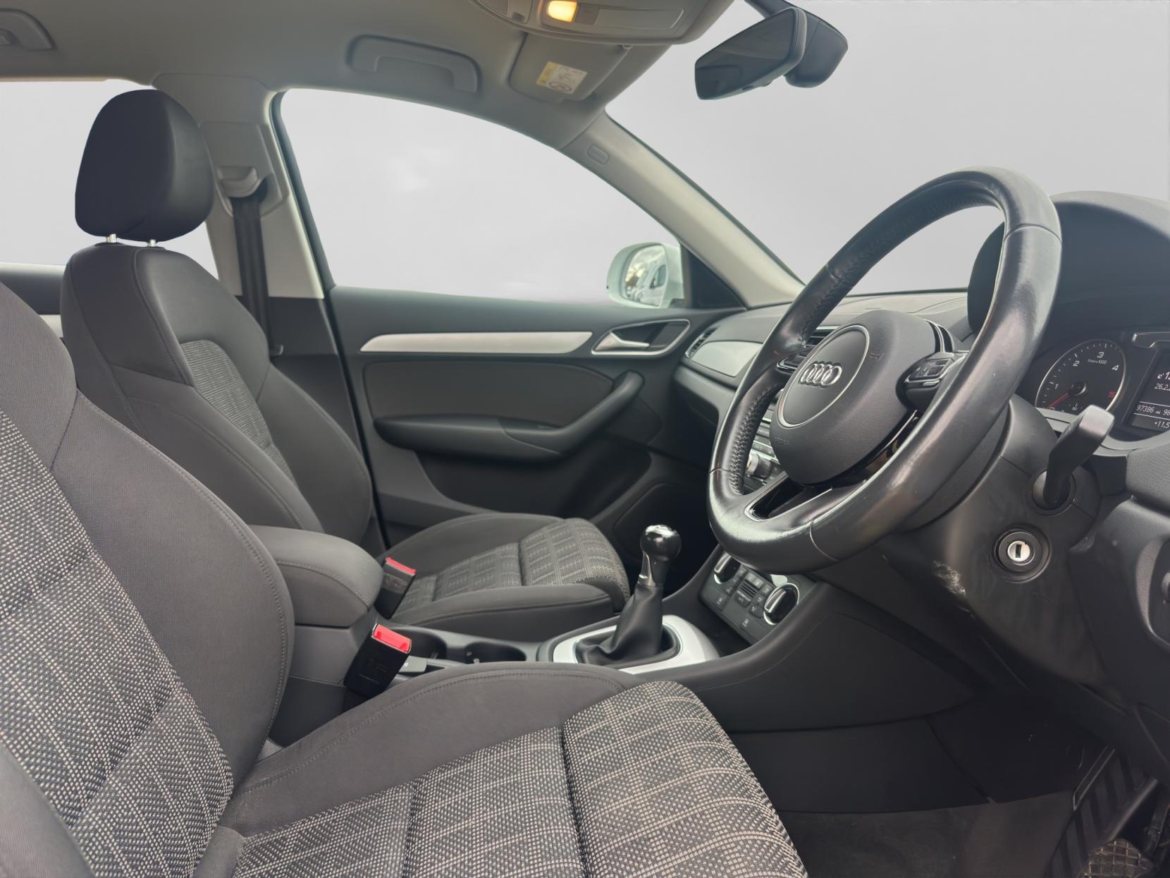 Audi Q3 2.0 TDI Sport SUV 5dr Diesel Manual Euro 6 (s/s) (150 ps)