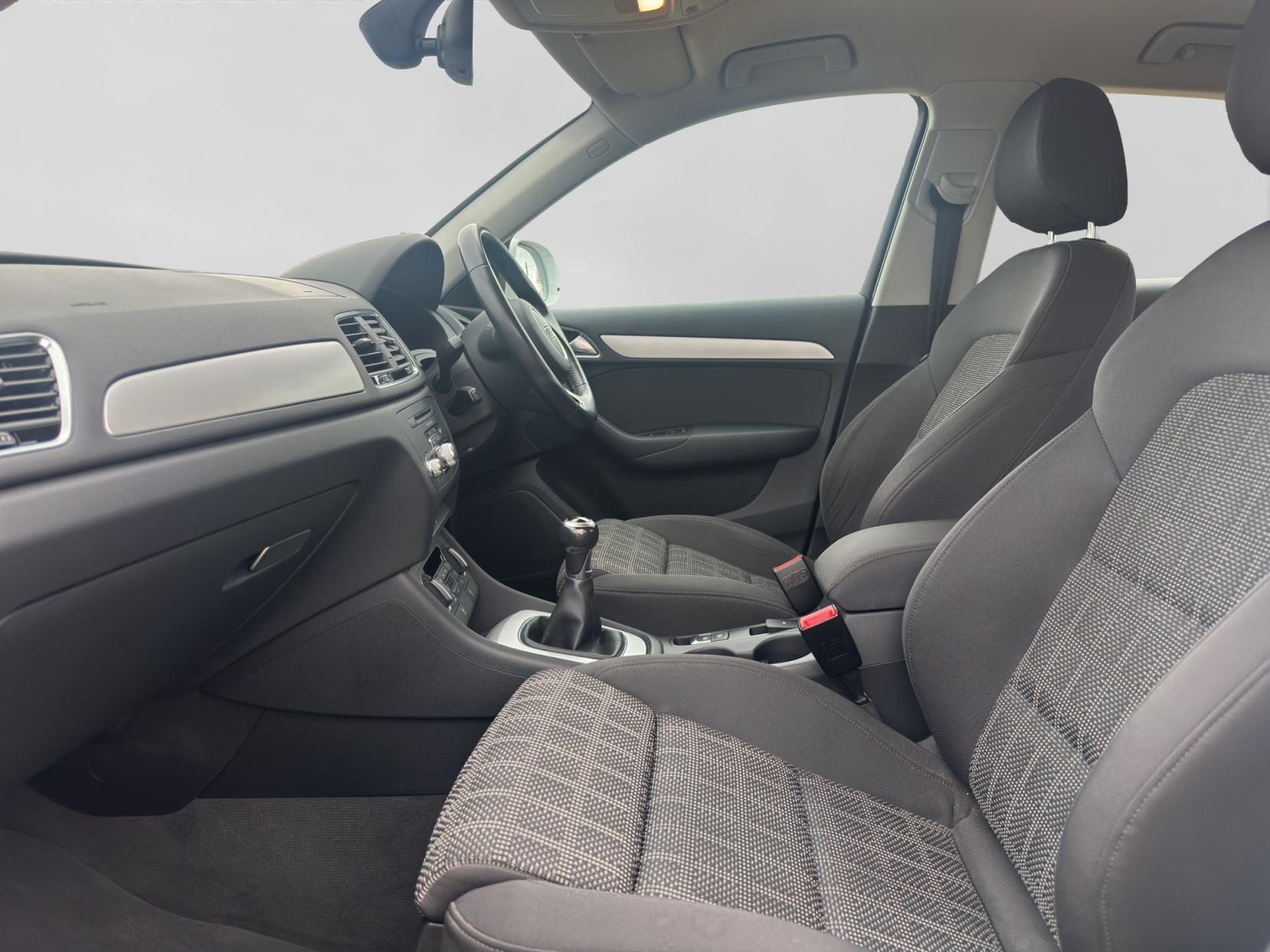 Audi Q3 2.0 TDI Sport SUV 5dr Diesel Manual Euro 6 (s/s) (150 ps)