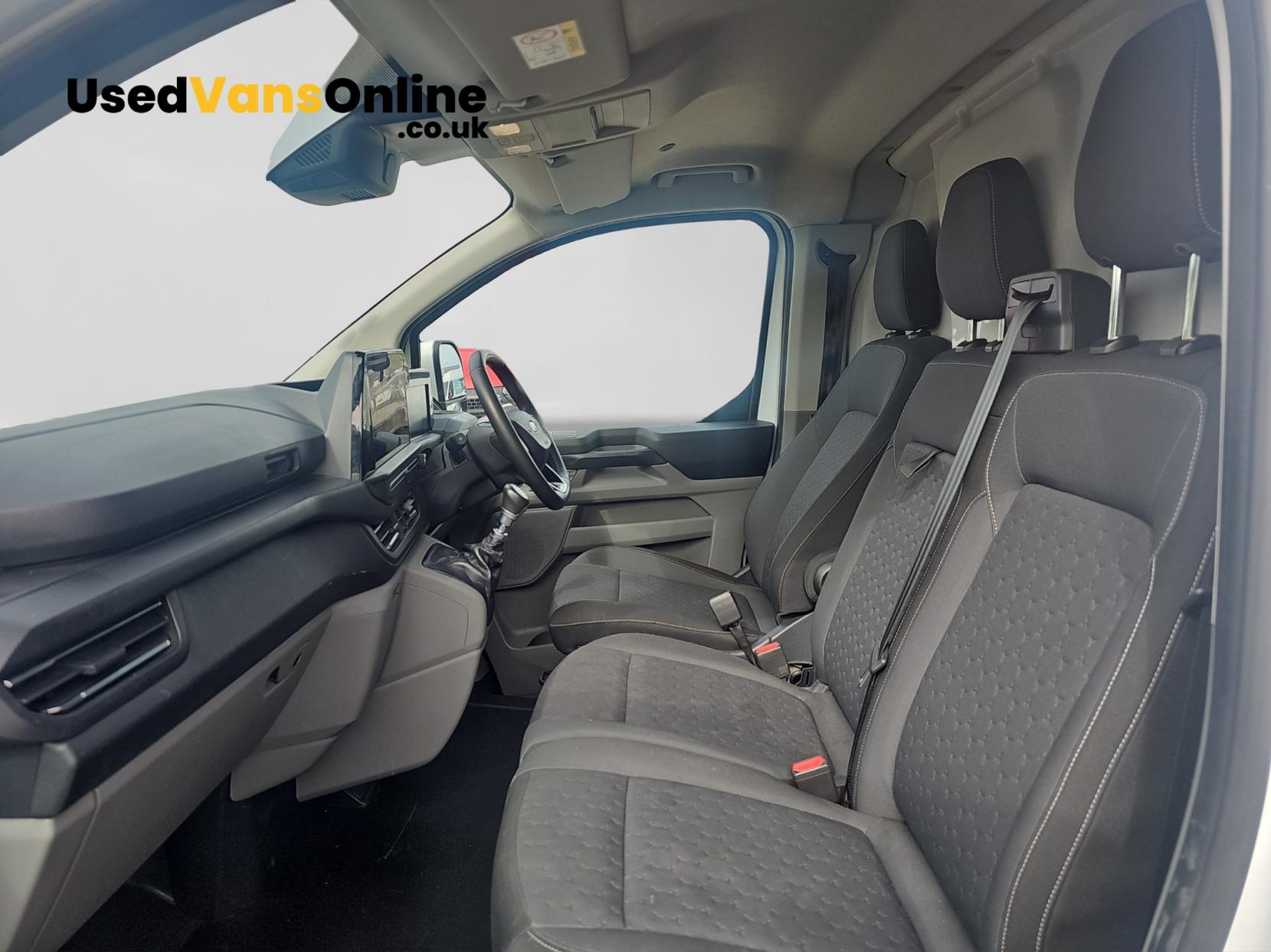 Ford Transit Custom 2.0 300 EcoBlue Limited Panel Van 5dr Diesel Manual L2 H1 Euro 6 (s/s) (136 ps)