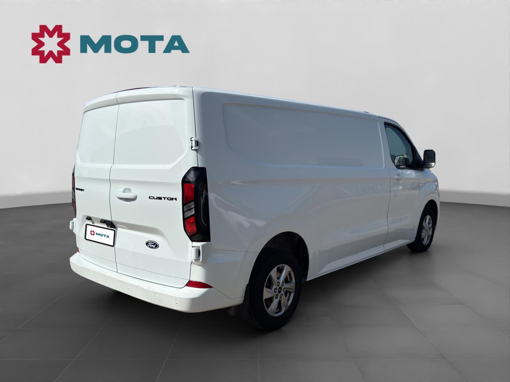 Ford Transit Custom 2.0 300 EcoBlue Limited Panel Van 5dr Diesel Manual L2 H1 Euro 6 (s/s) (136 ps)