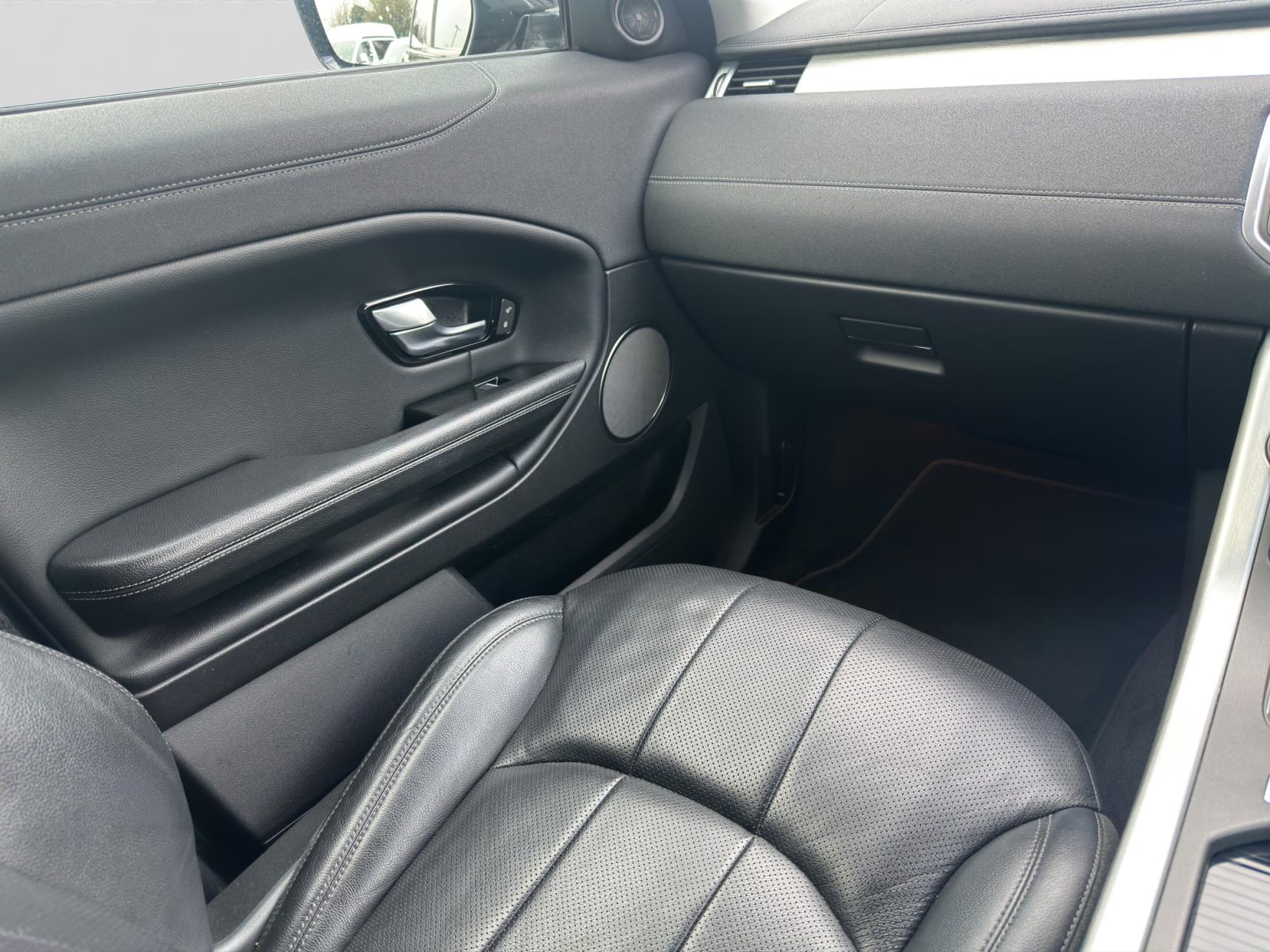 Land Rover Range Rover Evoque 2.0 eD4 SE Tech SUV 5dr Diesel Manual FWD Euro 6 (s/s) (150 ps)