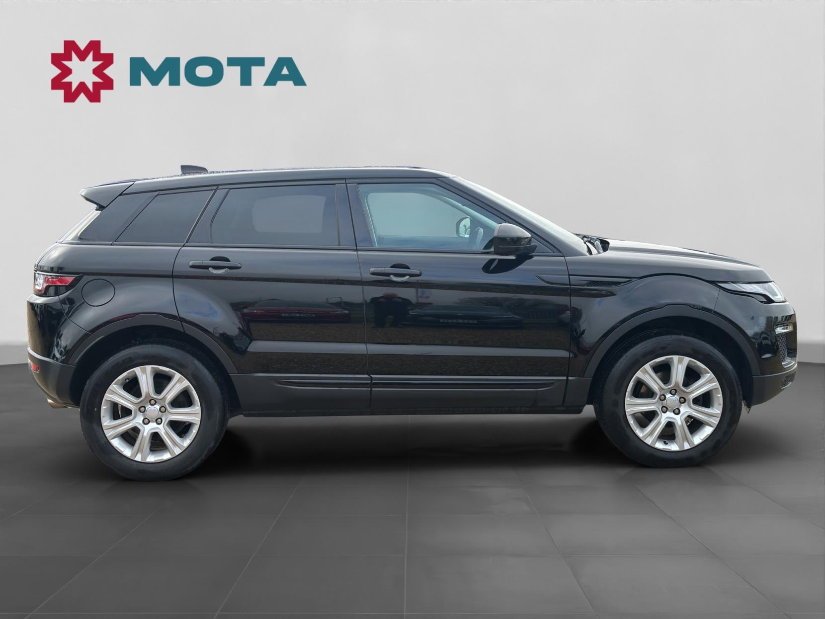 Land Rover Range Rover Evoque 2.0 eD4 SE Tech SUV 5dr Diesel Manual FWD Euro 6 (s/s) (150 ps)