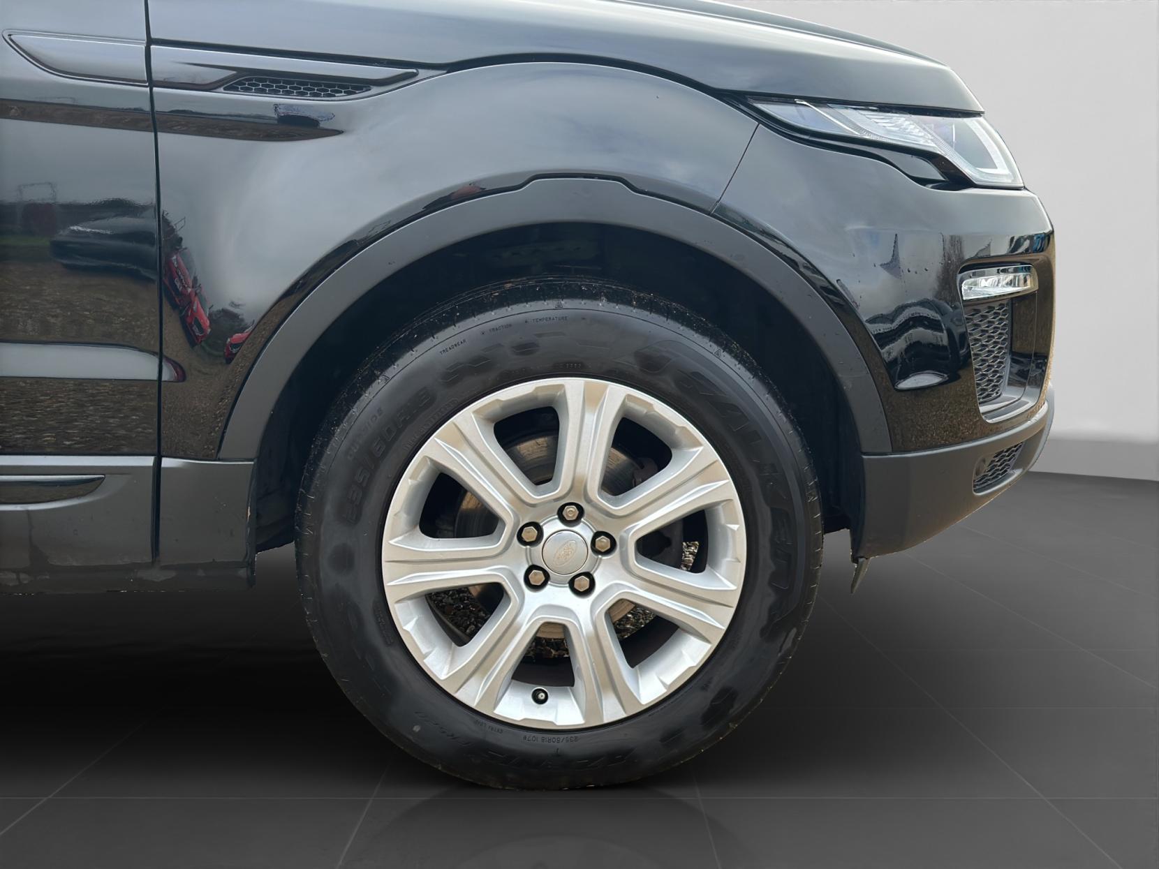 Land Rover Range Rover Evoque 2.0 eD4 SE Tech SUV 5dr Diesel Manual FWD Euro 6 (s/s) (150 ps)