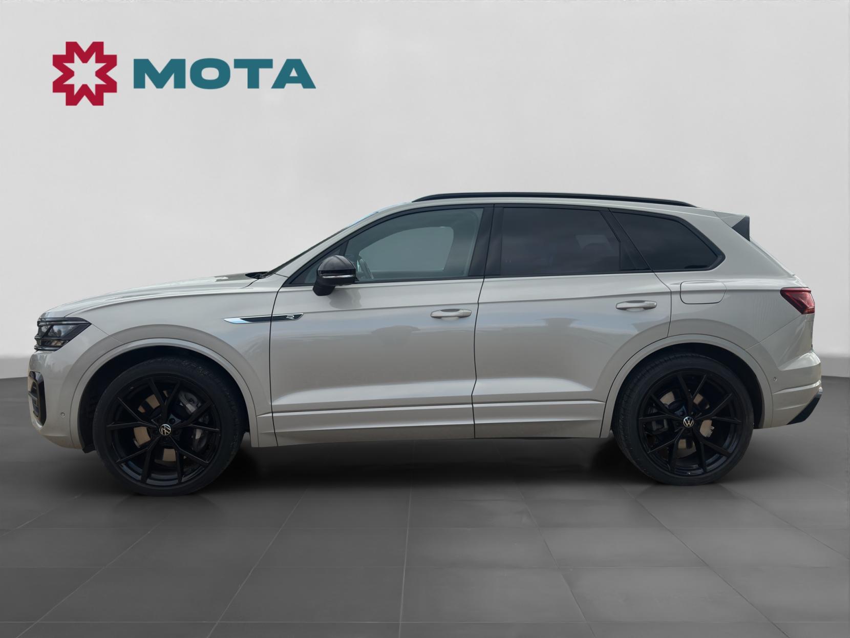 Volkswagen Touareg 3.0 TSI V6 14.3kWh R SUV 5dr Petrol Plug-in Hybrid Tiptronic 4Motion Euro 6 (s/s) (462 ps)