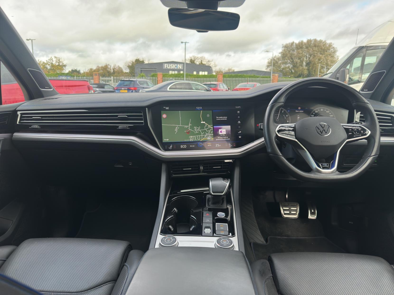 Volkswagen Touareg 3.0 TSI V6 14.3kWh R SUV 5dr Petrol Plug-in Hybrid Tiptronic 4Motion Euro 6 (s/s) (462 ps)