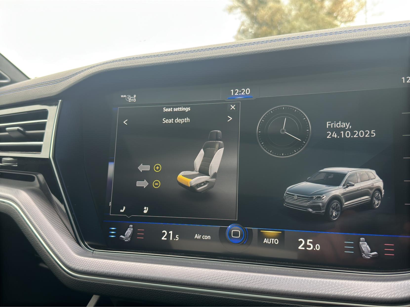 Volkswagen Touareg 3.0 TSI V6 14.3kWh R SUV 5dr Petrol Plug-in Hybrid Tiptronic 4Motion Euro 6 (s/s) (462 ps)