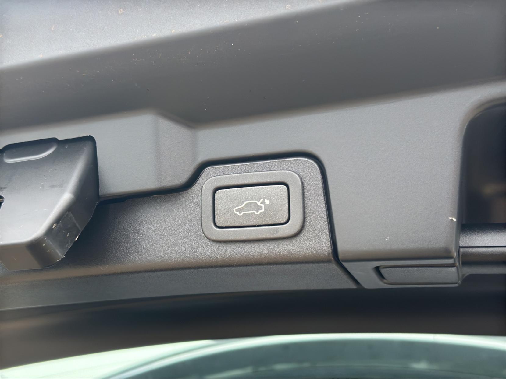 Land Rover Range Rover Evoque 2.0 SD4 Autobiography SUV 5dr Diesel Auto 4WD Euro 6 (s/s) (240 ps)