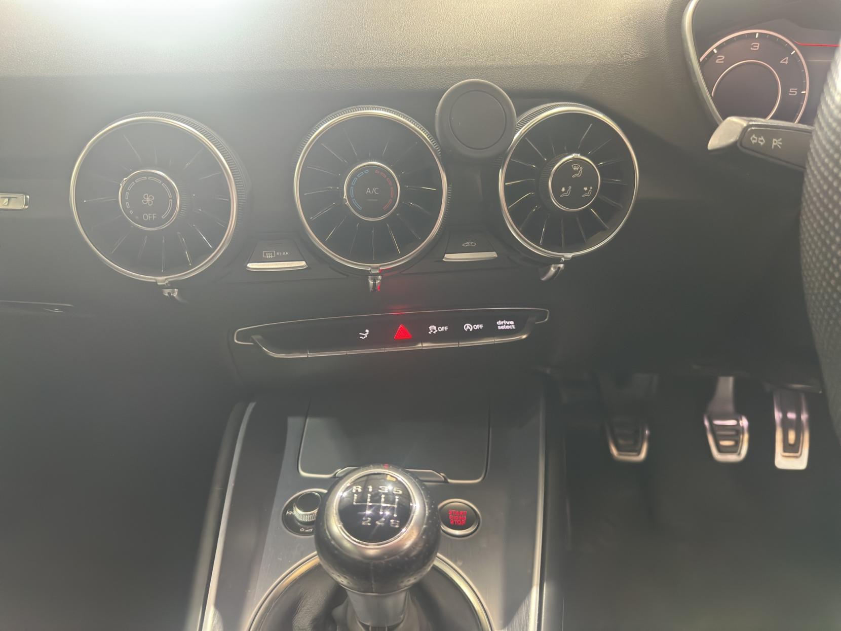 Audi TT 2.0 TDI ultra S line Coupe 3dr Diesel Manual Euro 6 (s/s) (184 ps)
