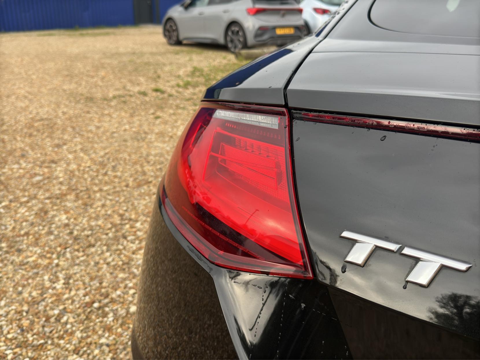 Audi TT 2.0 TDI ultra S line Coupe 3dr Diesel Manual Euro 6 (s/s) (184 ps)