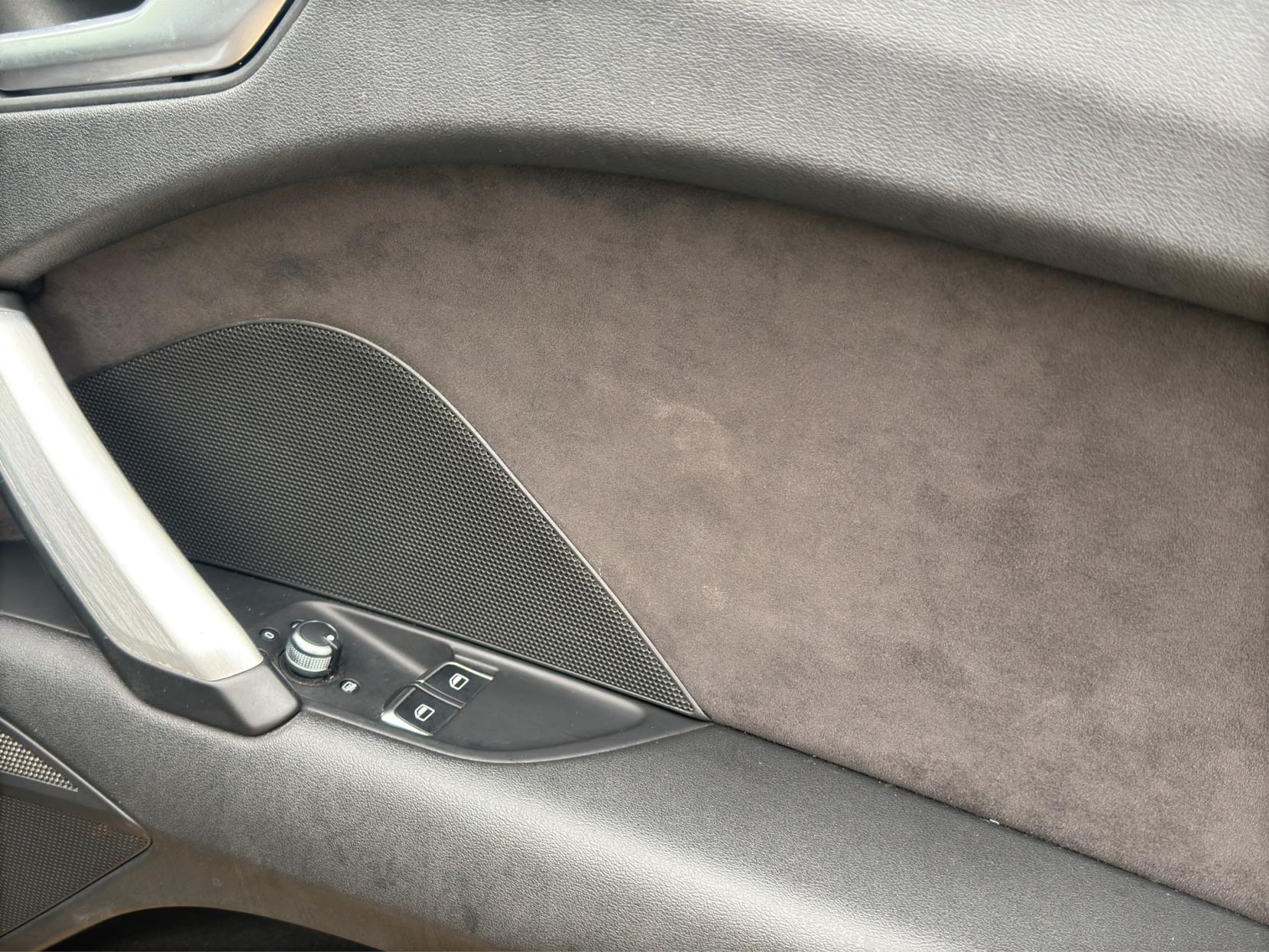 Audi TT 2.0 TDI ultra S line Coupe 3dr Diesel Manual Euro 6 (s/s) (184 ps)