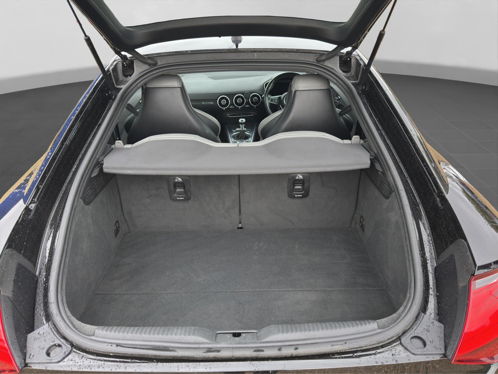 Audi TT 2.0 TDI ultra S line Coupe 3dr Diesel Manual Euro 6 (s/s) (184 ps)