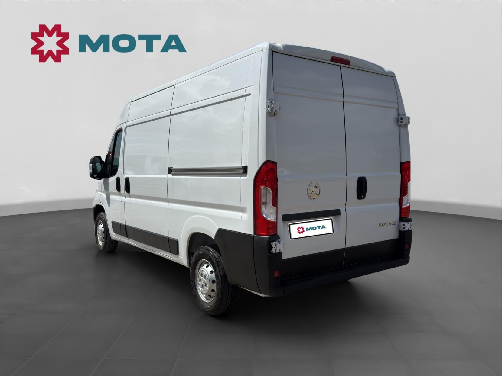 Vauxhall Movano 2.2 CDTi 3500 BiTurbo Dynamic Panel Van 5dr Diesel Manual FWD L2 H2 Euro 6 (s/s) (140 ps)