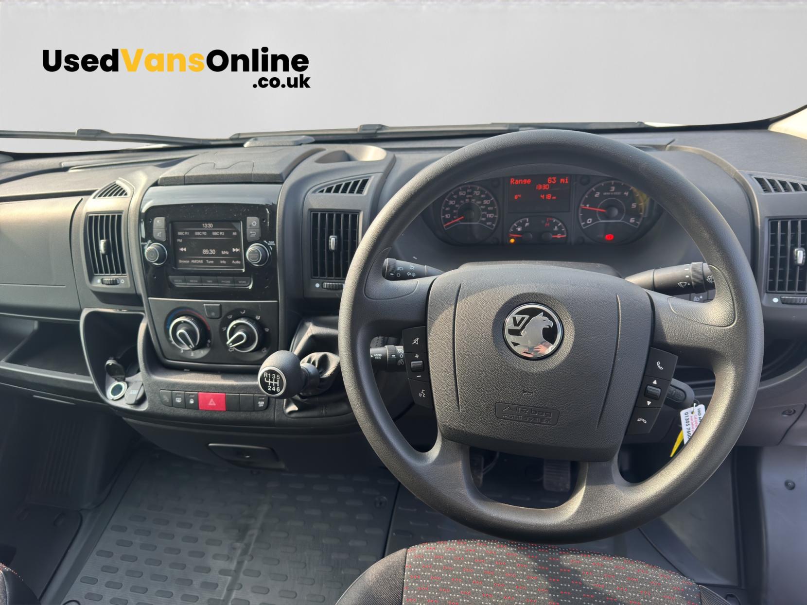 Vauxhall Movano 2.2 CDTi 3500 BiTurbo Dynamic Panel Van 5dr Diesel Manual FWD L2 H2 Euro 6 (s/s) (140 ps)