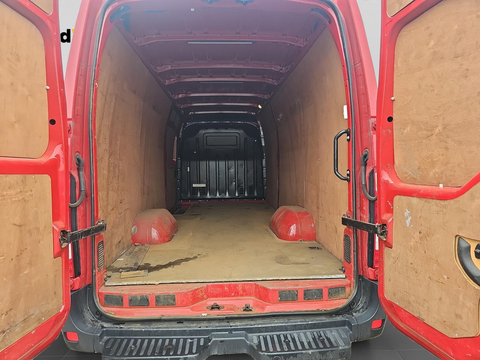 Renault Master 2.3 dCi ENERGY 35 Business Long Overhang Panel Van 4dr Diesel Manual RWD LWB Medium Roof Euro 6 (s/s) (TRW) (145 bhp)